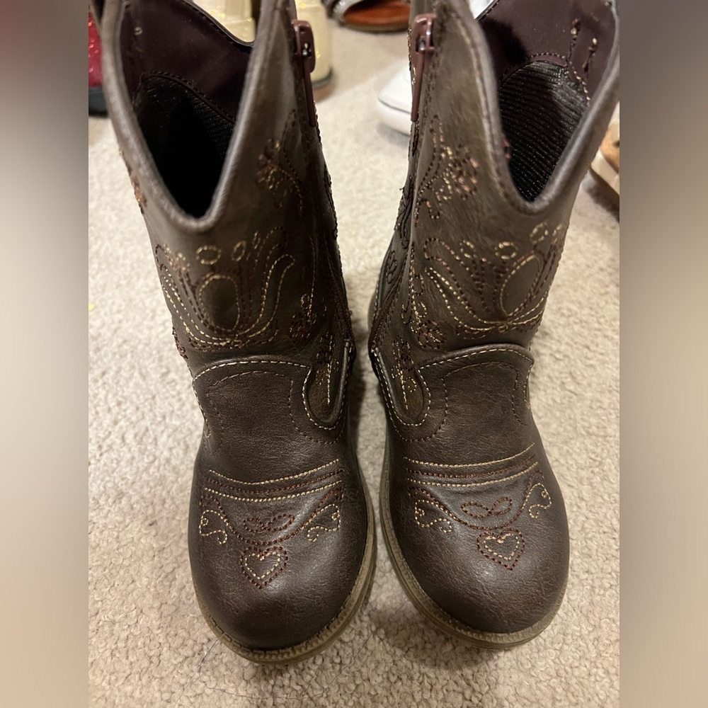 Little girls cowboy boots
